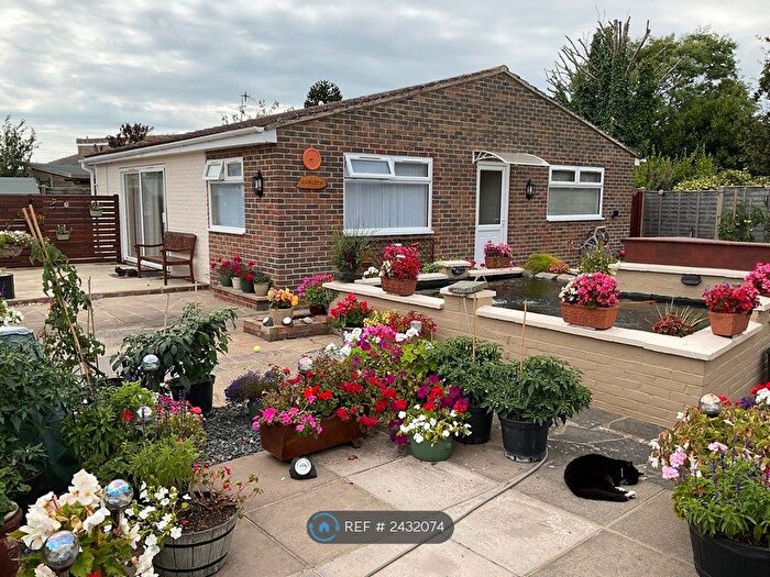 1 Bedroom Bungalow To Rent In Sea Lane, Bognor Regis, PO21