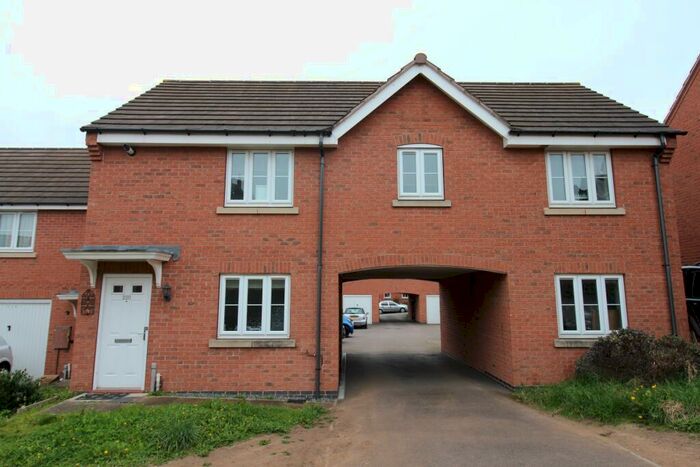 2 Bedroom House To Rent In Sandhills Avenue, Hamilton, LE5