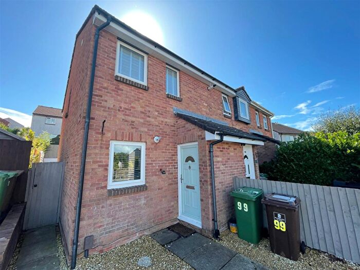 2 Bedroom End Of Terrace House To Rent In Staddiscombe, Plymouth, PL9