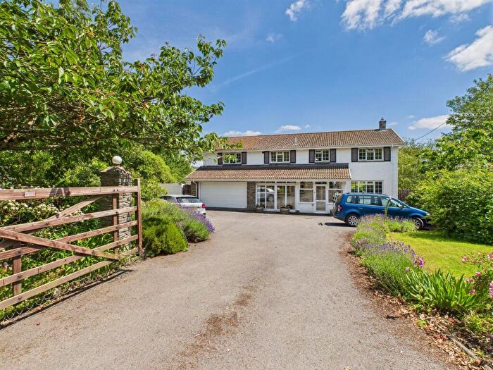 4 Bedroom Detached House For Sale In Saunton, Braunton, EX33