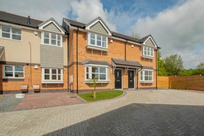 3 Bedroom Property To Rent In Cae'r Llynen, Llandudno Junction, LL31