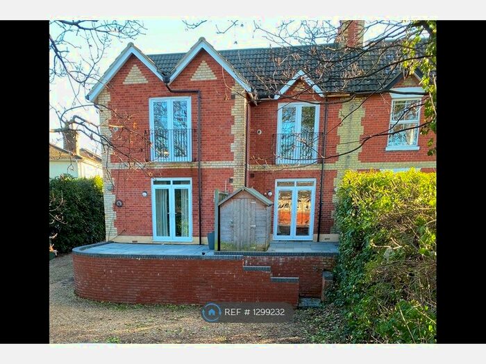 1 Bedroom Flat To Rent In Holland Road, Southampton SO19