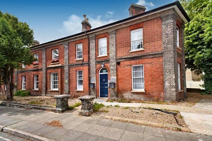 2 Bedroom Flat To Rent In Burlington Road, Ipswich, IP1