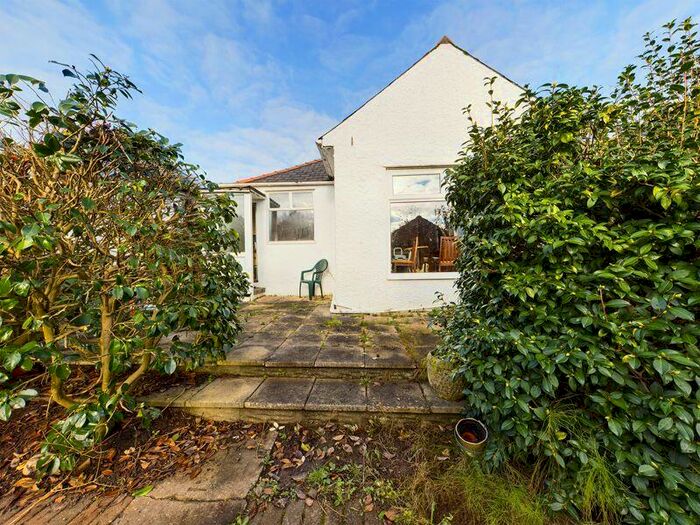 2 Bedroom Detached Bungalow For Sale In Finchley Road Fairwater Cardiff, CF5