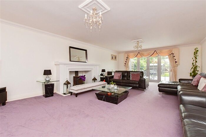 5 Bedroom Detached House For Sale In Wilbrough Road, Birchington, Kent, CT7