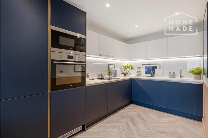 1 Bedroom Flat To Rent In Colliers Yard, M3