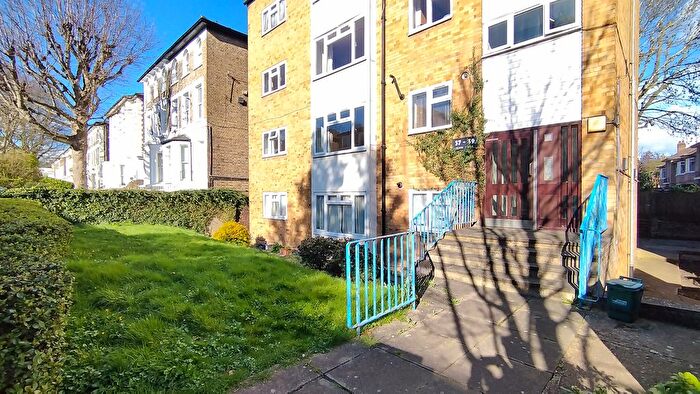 1 Bedroom Flat To Rent In Windsor Road, London, W5