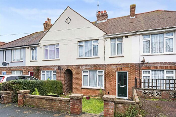 3 Bedroom Terraced House For Sale In The Rose Walk, Newhaven, BN9