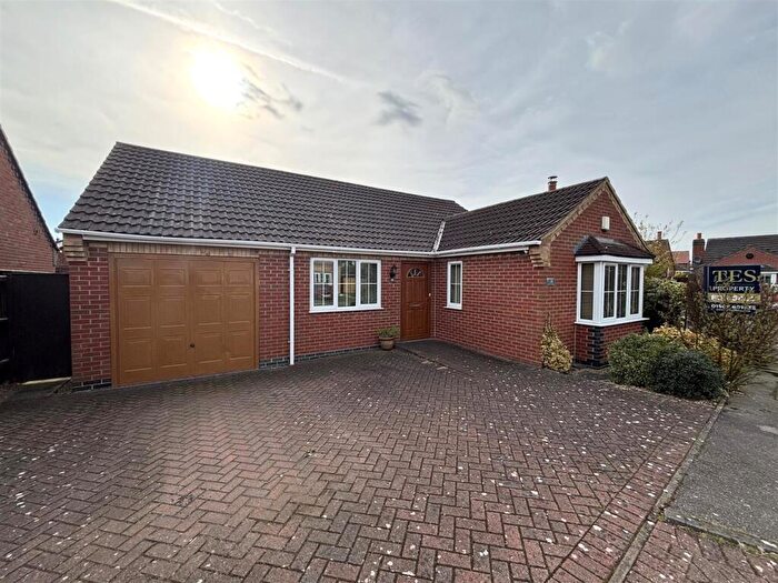 2 Bedroom Detached Bungalow For Sale In Woolpack Meadows, North Somercotes, LN11