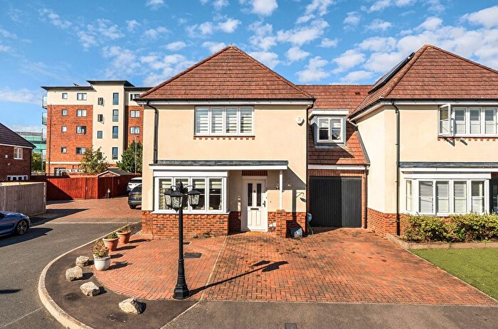 4 Bedroom Semi-Detached House For Sale In Rosemarie Close, Leavesden, Watford, Hertfordshire, WD25