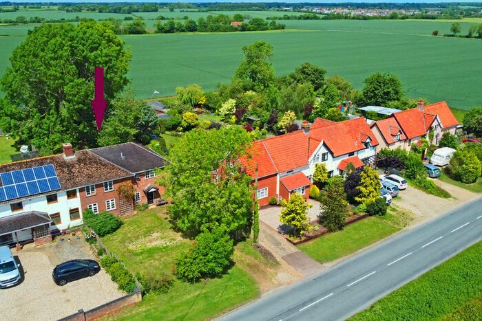 4 Bedroom Semi-Detached House For Sale In Debenham Road, Winston, Stowmarket, IP14