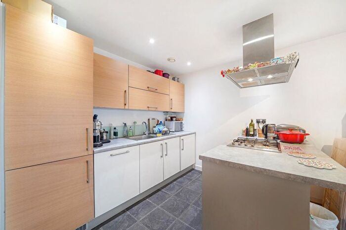 1 Bedroom Flat To Rent In Maha Building, Merchant Street, London, E3