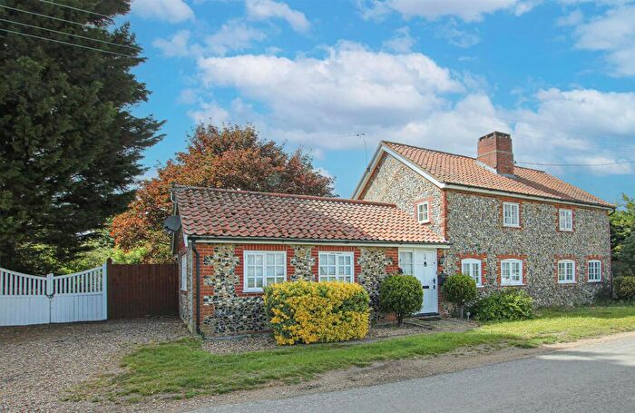 6 Bedroom Detached House For Sale In Pott Hall Road, West Row, Bury St. Edmunds, IP28
