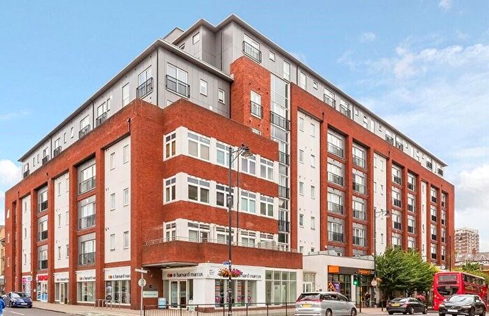 1 Bedroom Flat To Rent In Manor Road, Wallington, SM6