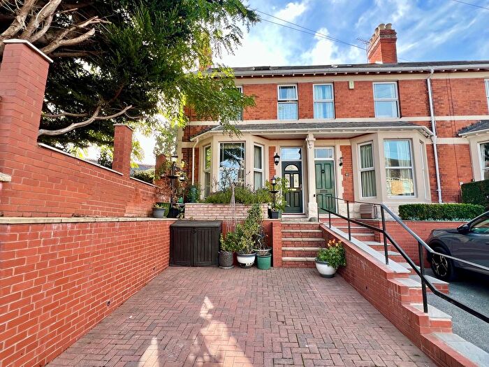 5 Bedroom End Terrace House For Sale In Belvedere Road, Taunton, TA1