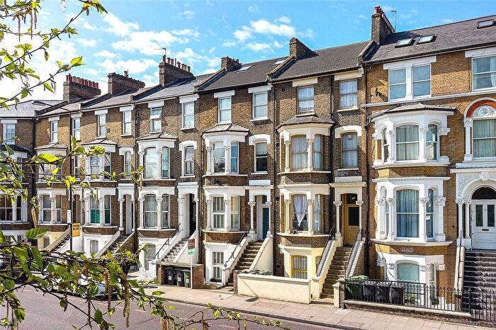 2 Bedroom Maisonette To Rent In Stockwell Road, London, SW9