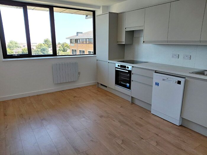 1 Bedroom Flat To Rent In Bay View, Wraik Hill, Whitstable, Kent, CT5