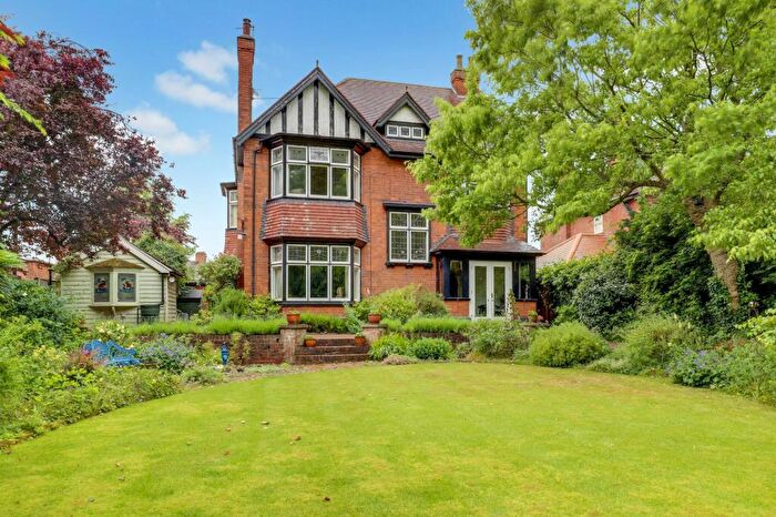 5 Bedroom Detached House For Sale In Victoria Embankment, Nottingham, NG2