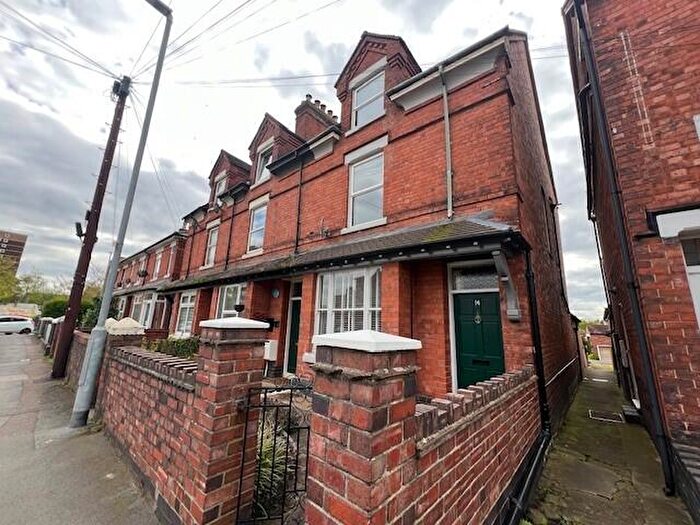 3 Bedroom Semi-Detached House To Rent In Orchard Street, Tamworth, B79
