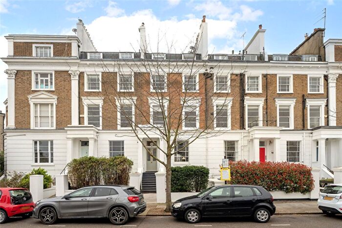 1 Bedroom Flat For Sale In Chepstow Villas, London, W11