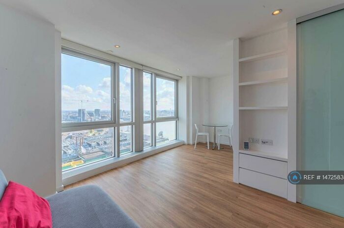 Studio To Rent In Ontario Tower, London, E14