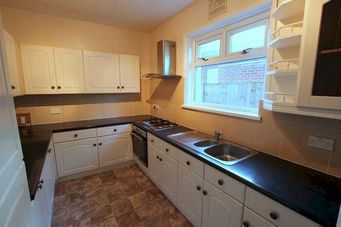 2 Bedroom Apartment To Rent In St. Ledgers Road, Bournemouth, BH8