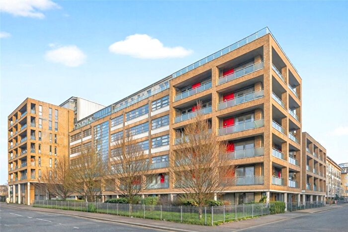2 Bedroom Flat For Sale In Capworth Street, Leyton, London, E10