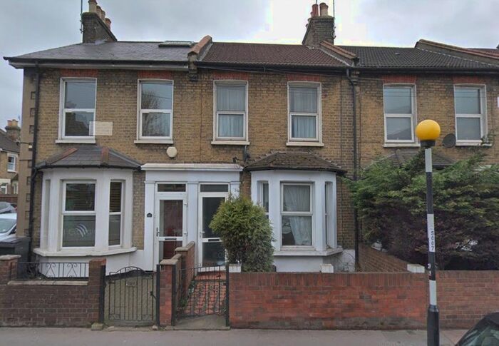 3 Bedroom Terraced House To Rent In Southbridge Road, Croydon, CR0