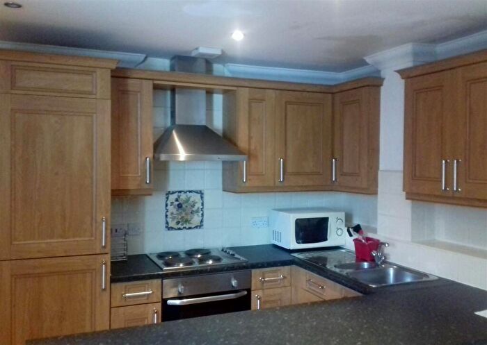 2 Bedroom Apartment To Rent In The Walk, Roath, Cardiff, CF24
