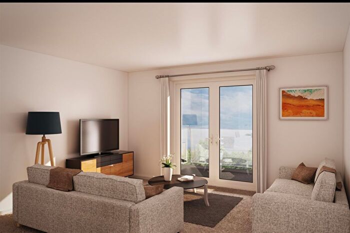 3 Bedroom Flat To Rent In Empyrean, Salford, M7