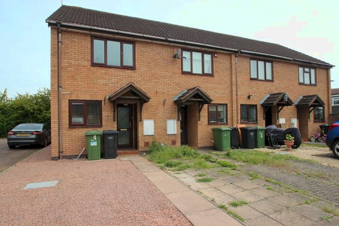 2 Bedroom End Of Terrace House To Rent In Pullmans Close, Hereford, HR1