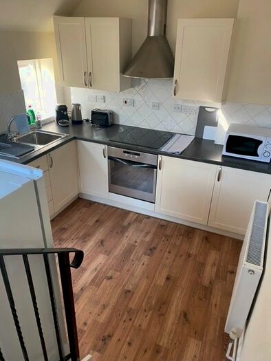 2 Bedroom Flat To Rent In Endless Street, Salisbury, SP1