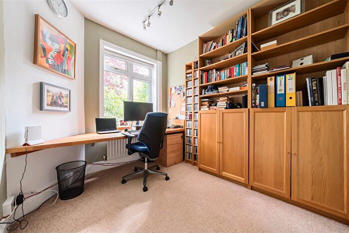 5 Bedroom Detached House For Sale In Botley Road, Ley Hill, Chesham, HP5