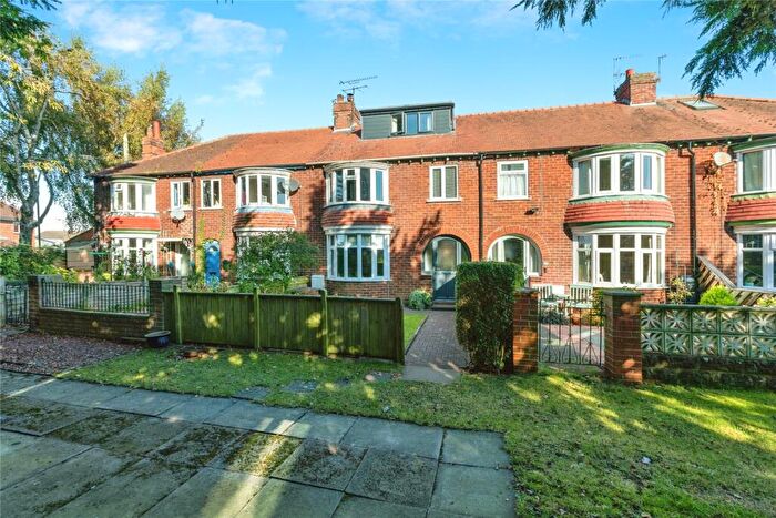 3 Bedroom Terraced House For Sale In Quaker Lane, Northallerton, North Yorkshire, DL6