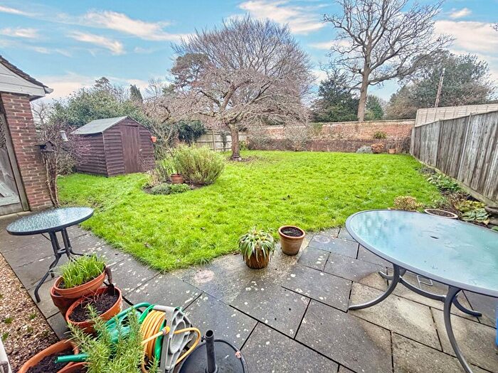 3 Bedroom End Of Terrace House To Rent In London Road, Felbridge, RH19