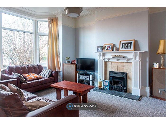 3 Bedroom Terraced House To Rent In Moorfield Road, Manchester, M6