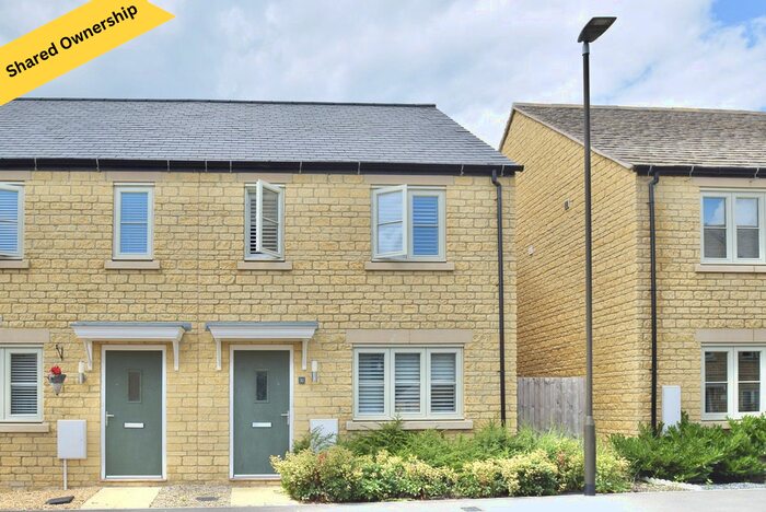 2 Bedroom Semi-Detached House For Sale In Windsor Road, Moreton-In-Marsh, Gloucestershire, GL56