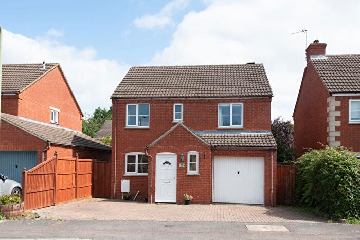 4 Bedroom Detached House To Rent In Hanson Road, Abingdon, OX14