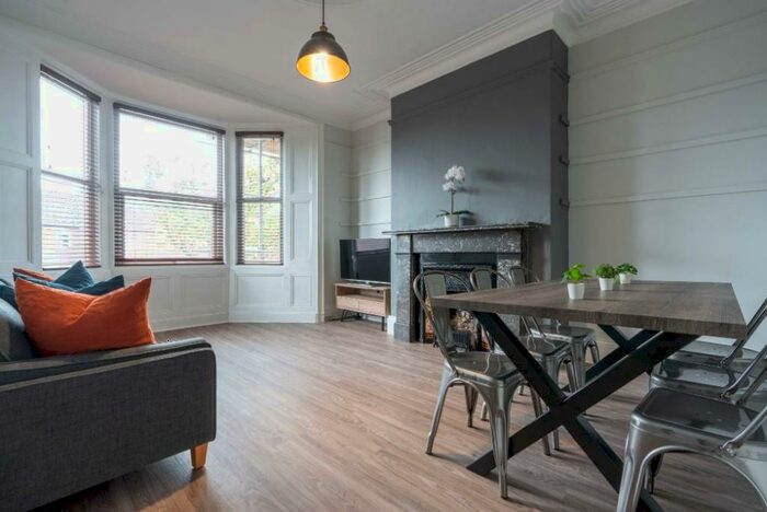 2 Bedroom Flat To Rent In Doncaster Road, Newcastle Upon Tyne, NE2