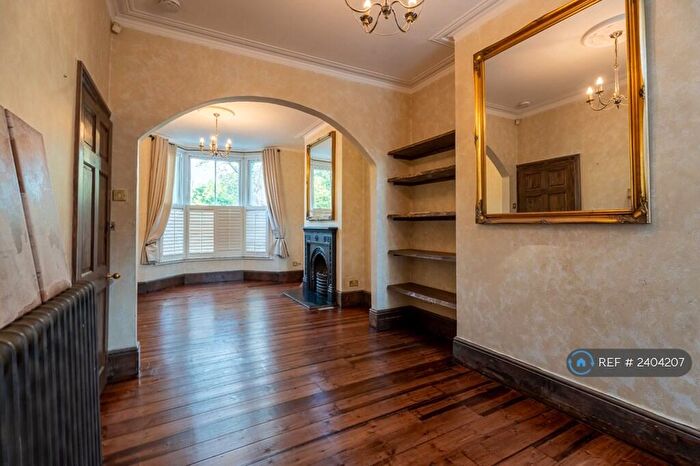 6 Bedroom Terraced House To Rent In Scawen Road, London, SE8
