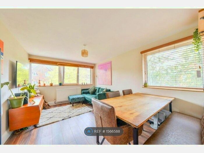 1 Bedroom Flat To Rent In Lemsford Road, St. Albans, AL1