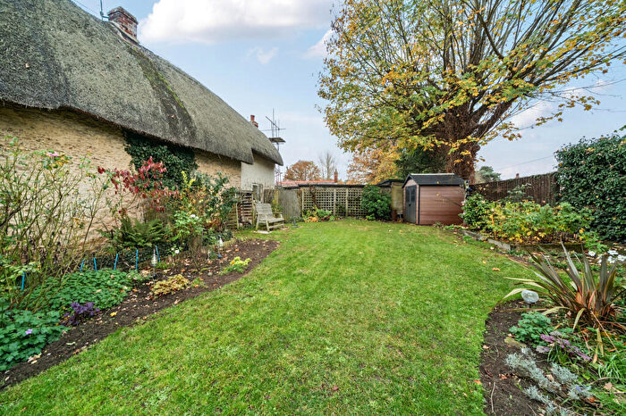 2 Bedroom Cottage For Sale In Abingdon Road, Abingdon, OX13
