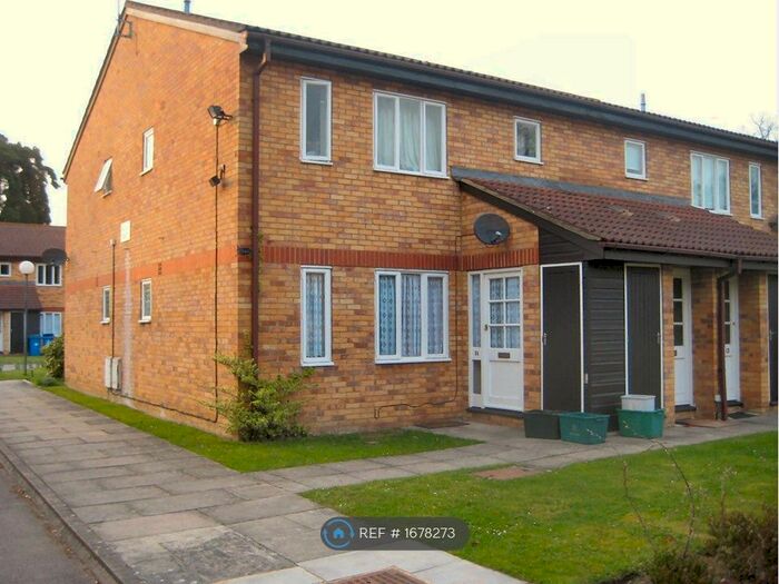Studio To Rent In Boxford Ridge, Bracknell, RG12