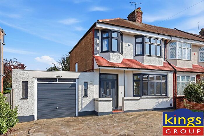 5 Bedroom End Of Terrace House For Sale In Church Street, London, N9