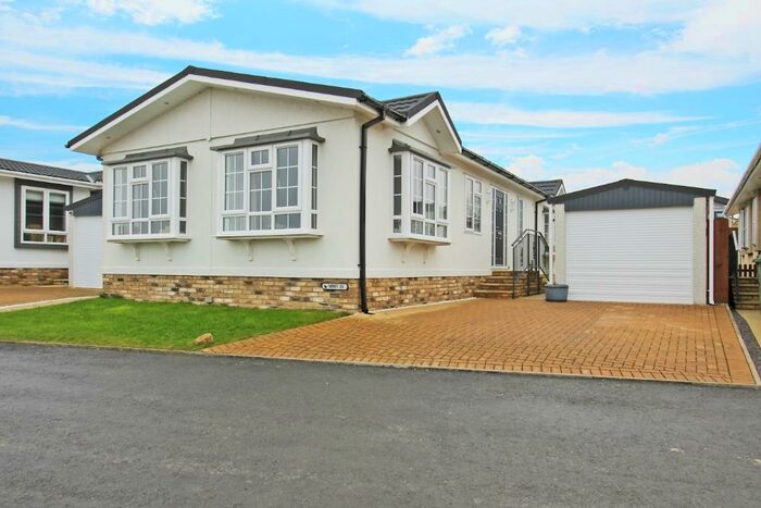 2 Bedroom Park Home For Sale In Mulberry Court, Picket Piece, Andover, SP11