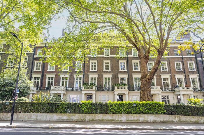 1 Bedroom Flat To Rent In Sussex Gardens, Bayswater, London, W2