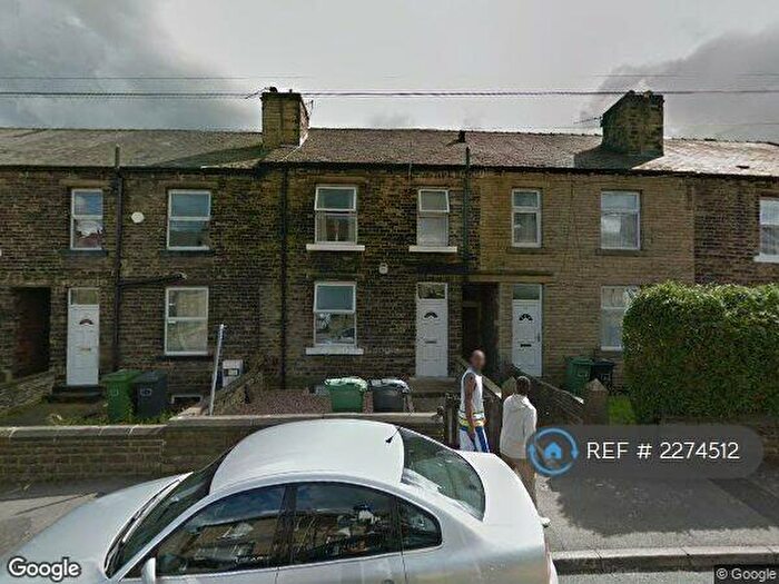 2 Bedroom Terraced House To Rent In Huddersfield, Huddersfield, HD2