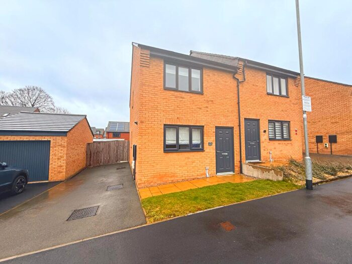 2 Bedroom House To Rent In Sakura Walk, Seacroft, Leeds, LS14