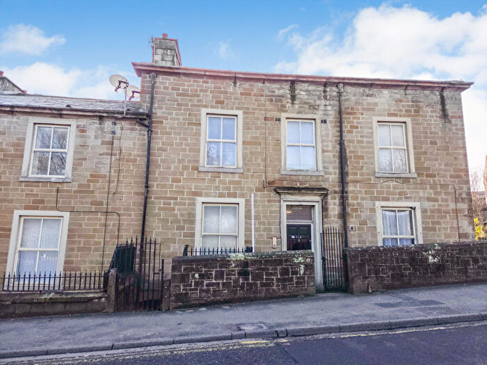 1 Bedroom Flat For Sale In E Westgate, Burnley, Lancashire, BB11