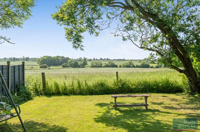 3 Bedroom Detached House For Sale In The Brambles, Willoughby Waterleys, Leicestershire, LE8